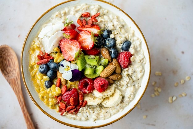 mingau de aveia com frutas