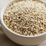 Comer Quinoa Diariamente Pode Salvar Sua Vida, Segundo a Universidade de Harvard