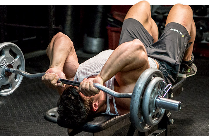 Como aumentar biceps e triceps rapidamente