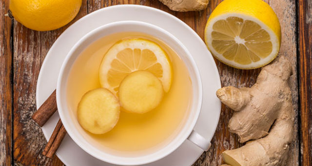 Chá de gengibre com limão