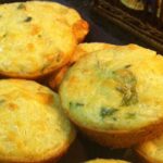 Bolinho de mandioquinha assado