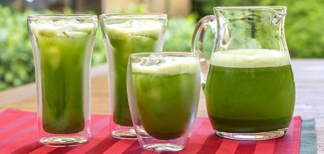 Suco com chá verde