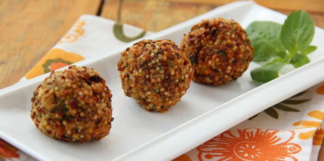 Bolinho de quinoa