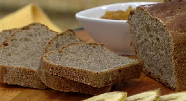 Pão de casca de banana