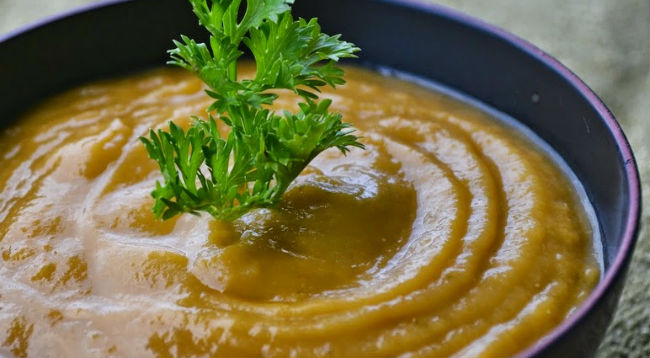 Purê de chuchu com cenoura