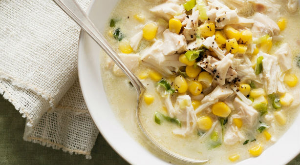 Sopa de milho com frango