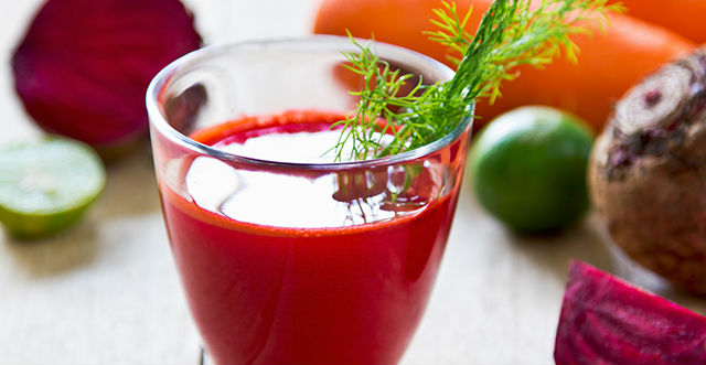 Suco detox de beterraba