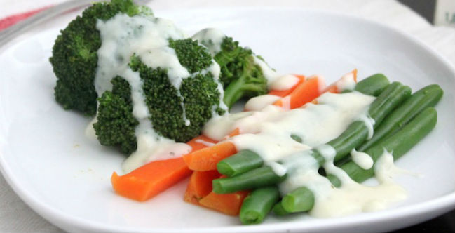 Vegetais com molho branco