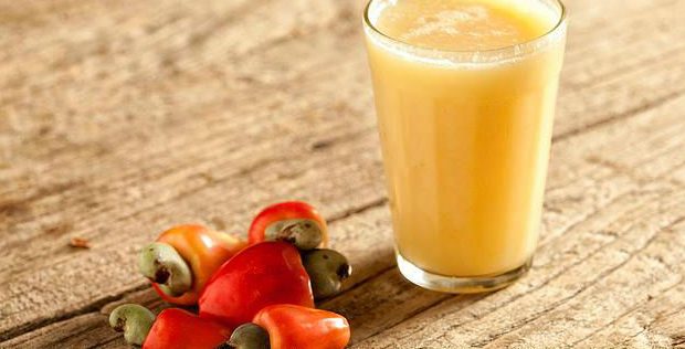 9 Receitas de Suco de Caju - Benefícios e Como Fazer - MundoBoaForma.com.br