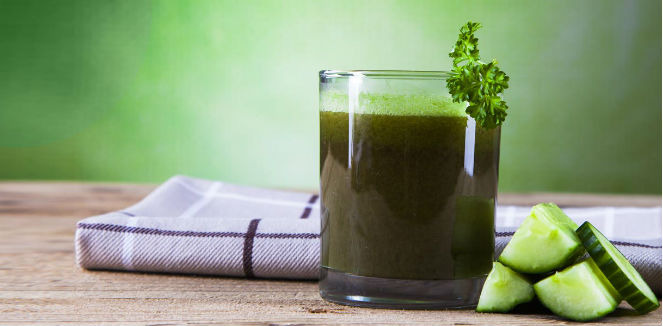 Suco de berinjela com pepino