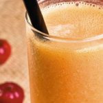 Suco de laranja com acerola