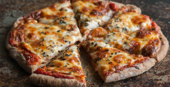 massa de pizza fina e crocante rapida