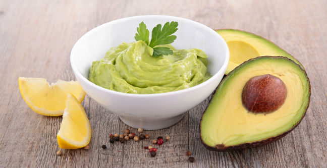 Creme de abacate low carb