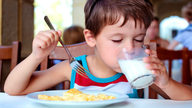 Alimentos para estrenimiento infantil