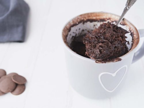 Bolo de caneca de whey protein feito no microondas