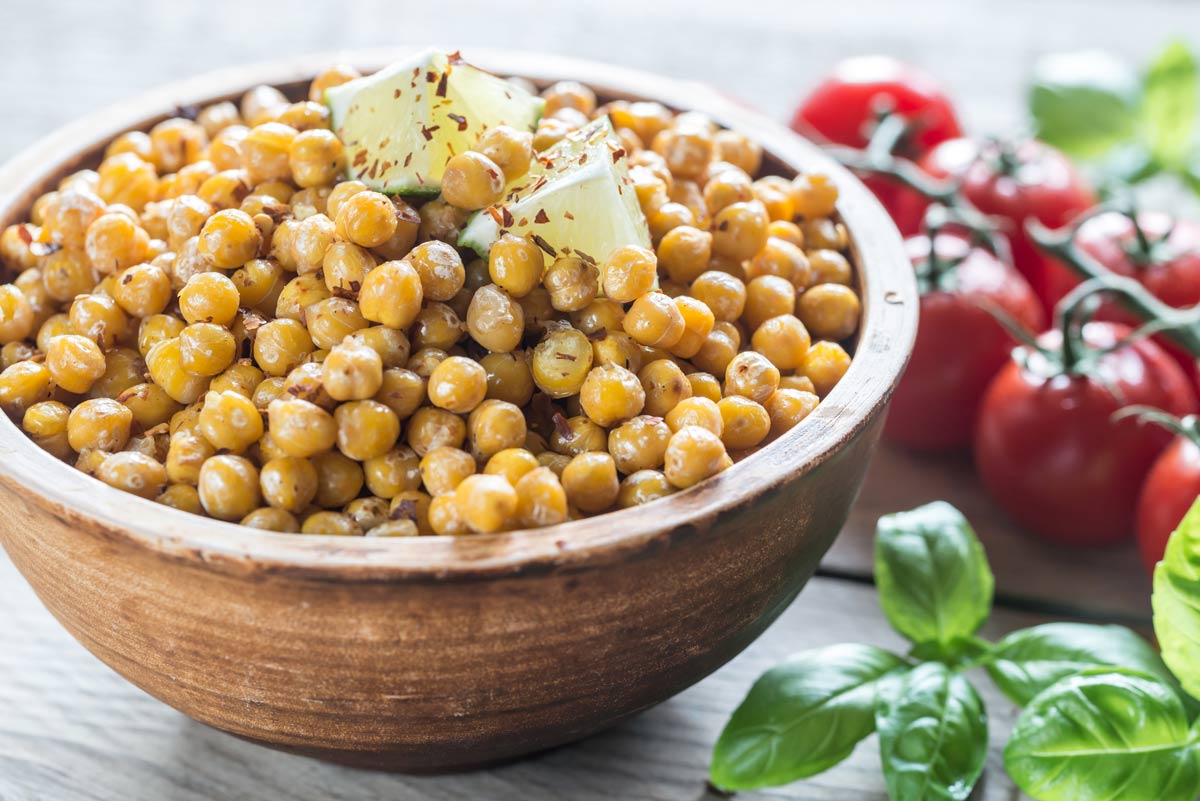 Salada de grão de bico bom para o fígado