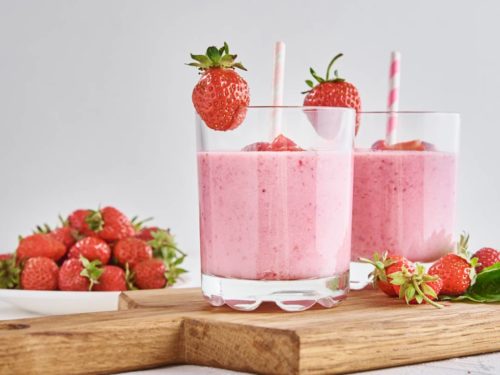 Suco de hibisco, maracujá, morango e hortelã low carb