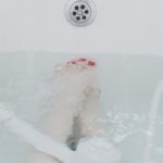 Água quente nos pés