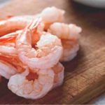 shrimp-on-wooden-platter-1296×728