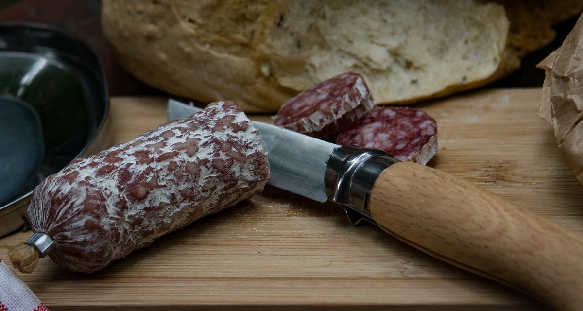 Do Que é Feito o Salame Composição, Ingredientes e Cuidados