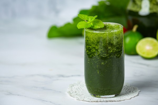 Suco verde para perder barriga