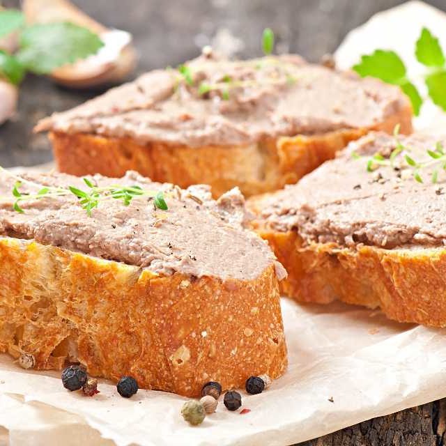 Receita de pasta de frango light saudável e nutritiva