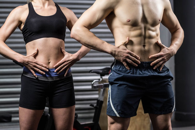 casal com boa definição muscular