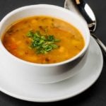 Receita de sopa de legumes light prática e deliciosa