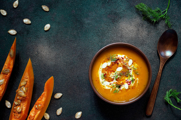 sopa cremosa de abóbora