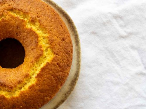 Bolo de cenoura sem glúten e sem leite