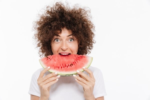 Comer melancia é remoso?
