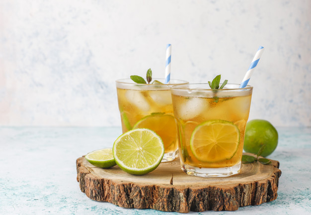 Suco de Tamarindo com limão