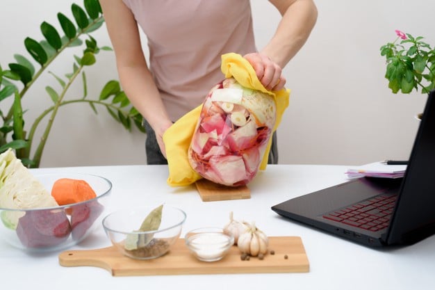 salada no pote