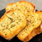Receita de pão de alho light: saudável e gostoso