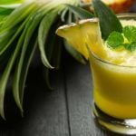 Receita de suco de abacaxi com água de coco fácil