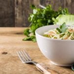 Salada de repolho com manga