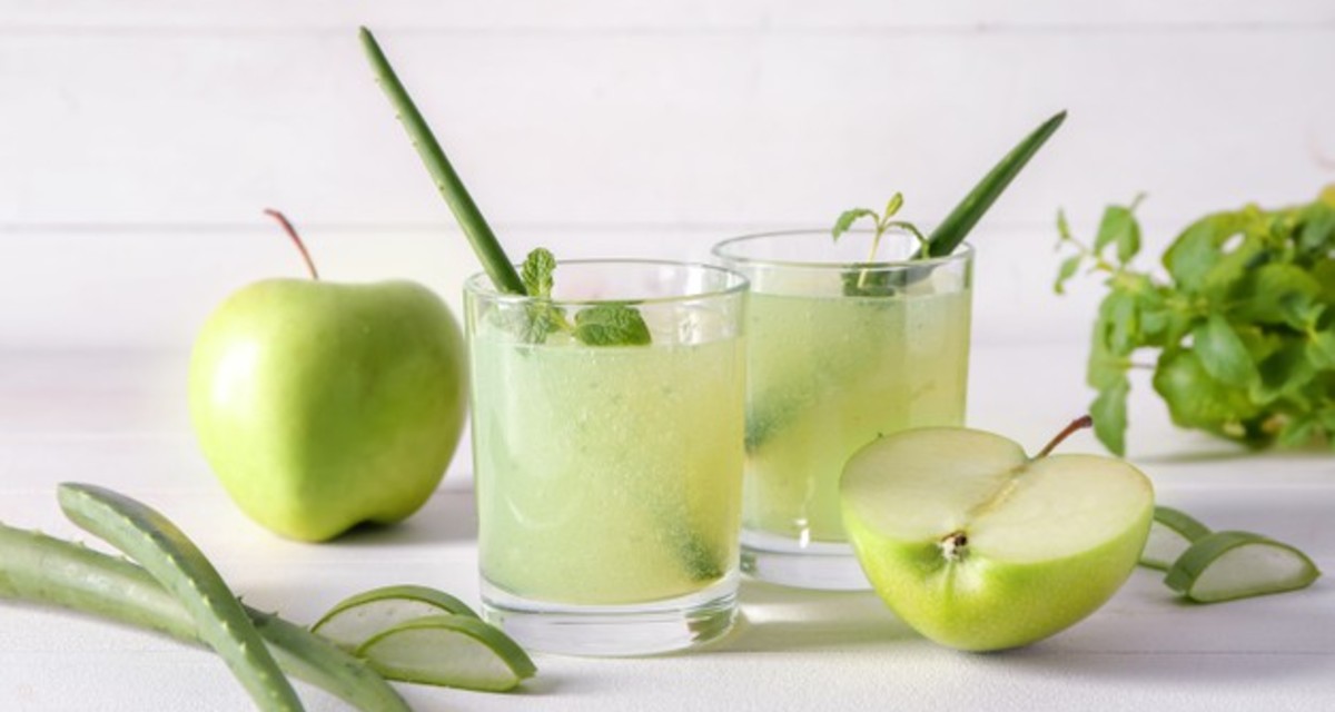 8 receitas de suco para dor de barriga - MundoBoaForma