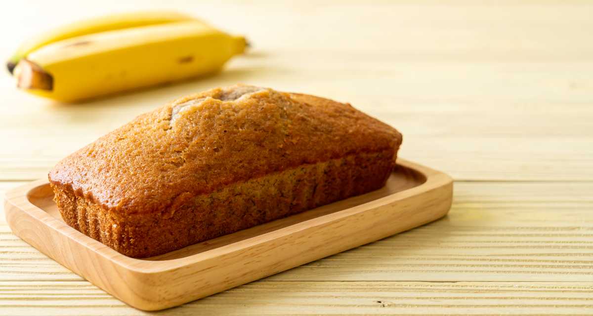 Bolo de banana com aveia