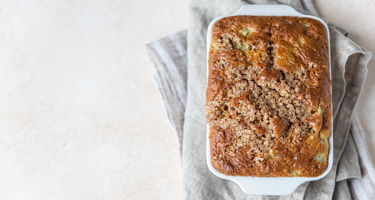 Bolo de maçã com canela