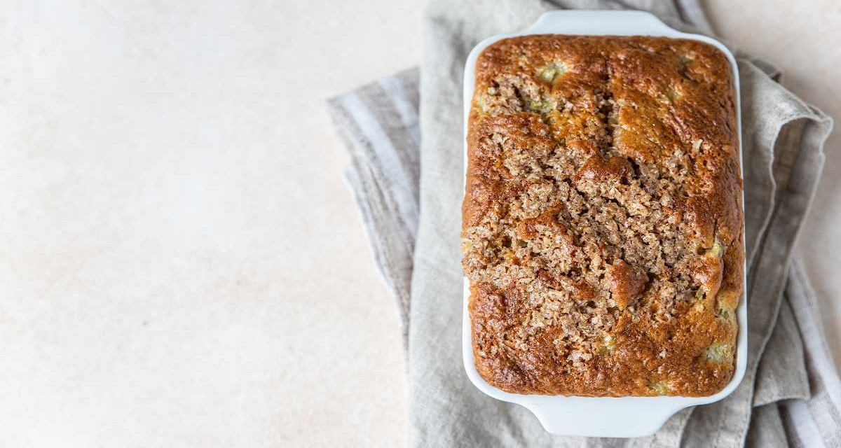 Bolo de maçã com canela