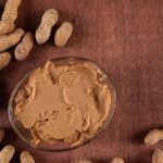 6 dicas para aproveitar a pasta de amendoim nas refeições