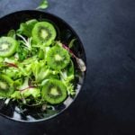 Salada de legumes com frutas