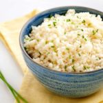Receita de arroz de couve-flor low carb super prático