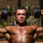 Desenvolvimento Arnold para ombros - Como fazer e erros comuns