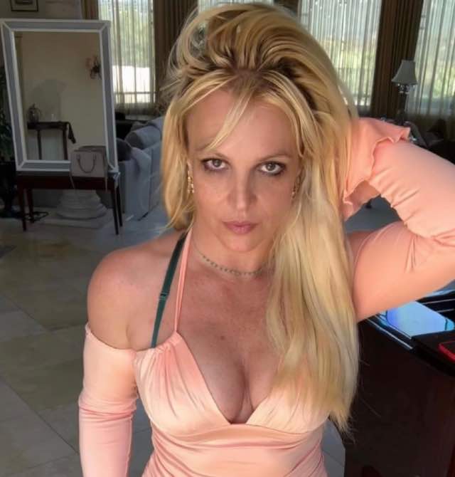 Britney Spears fala sobre Botox, post Instagram