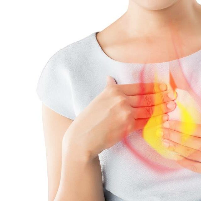 Azia constante: 7 causas e o que fazer - MundoBoaForma