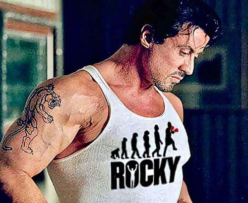 Sylvester Stallone interpretando Rocky 