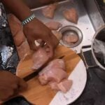 Lavando frango