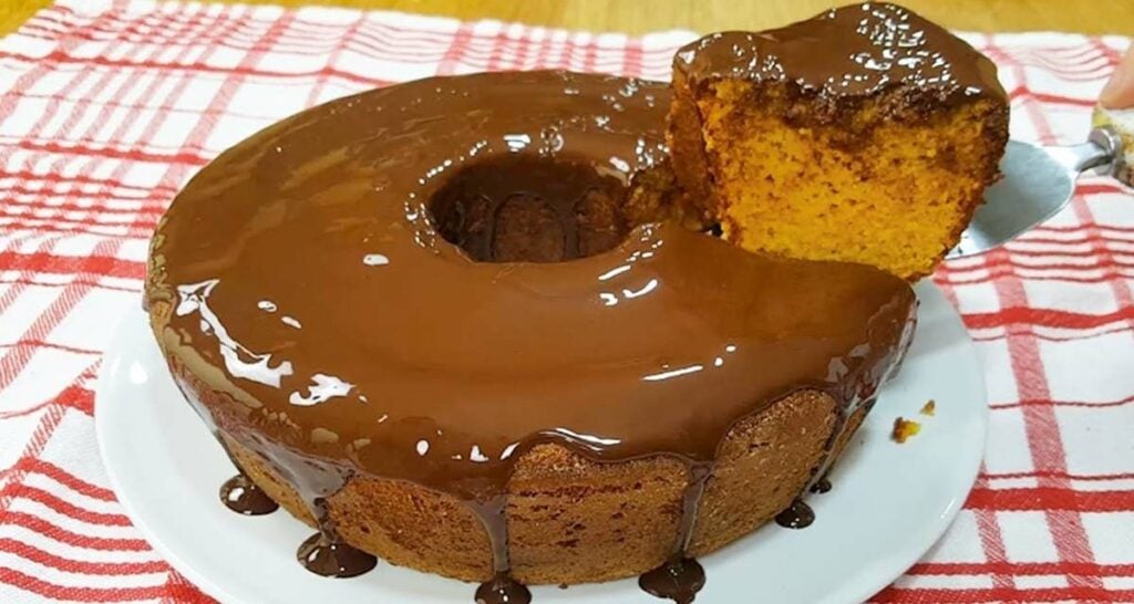 Bolo de cenoura