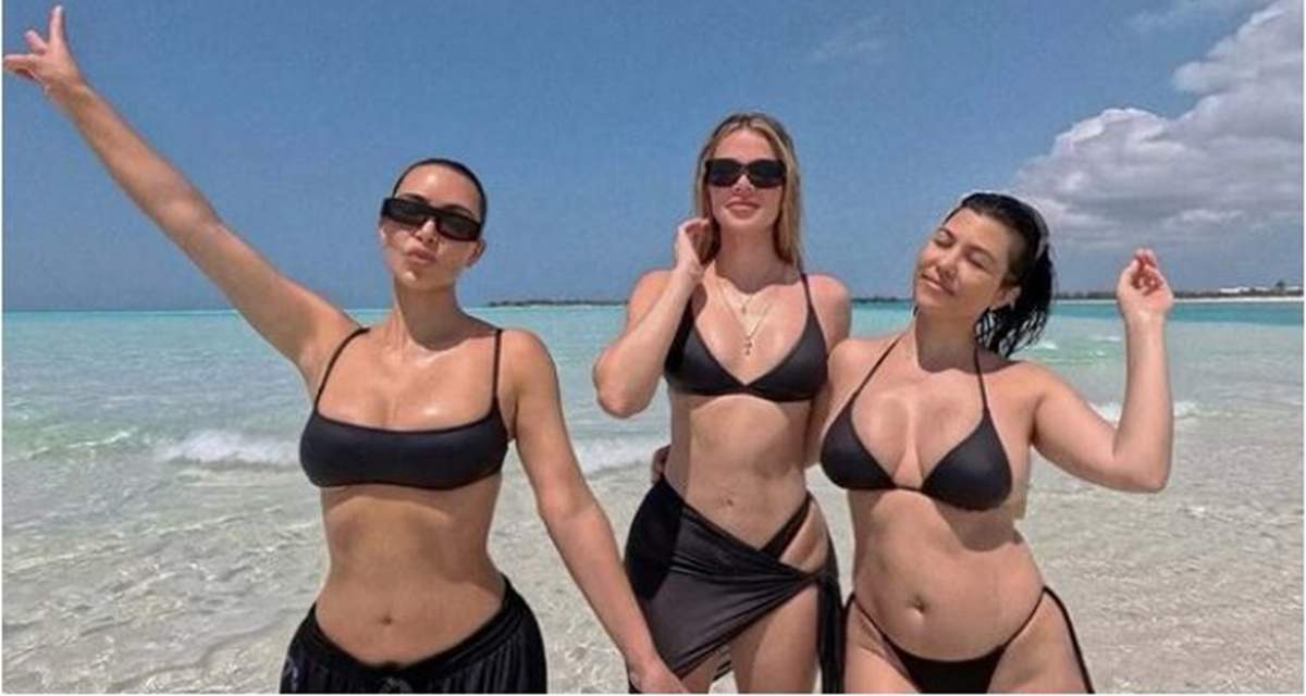 Irmãs Kardashian na praia